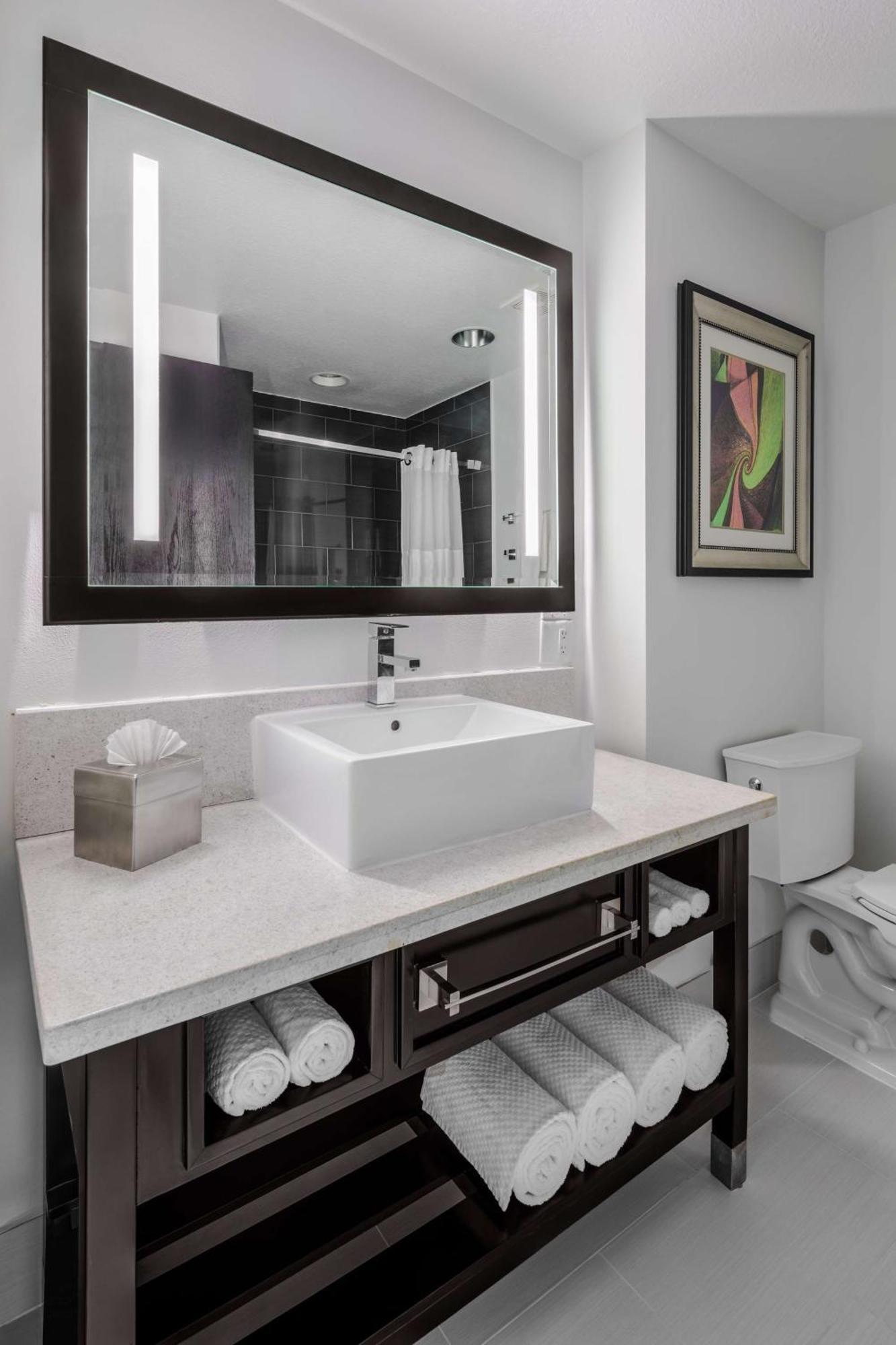 Doubletree By Hilton Sarasota Bradenton Airport Otel Dış mekan fotoğraf